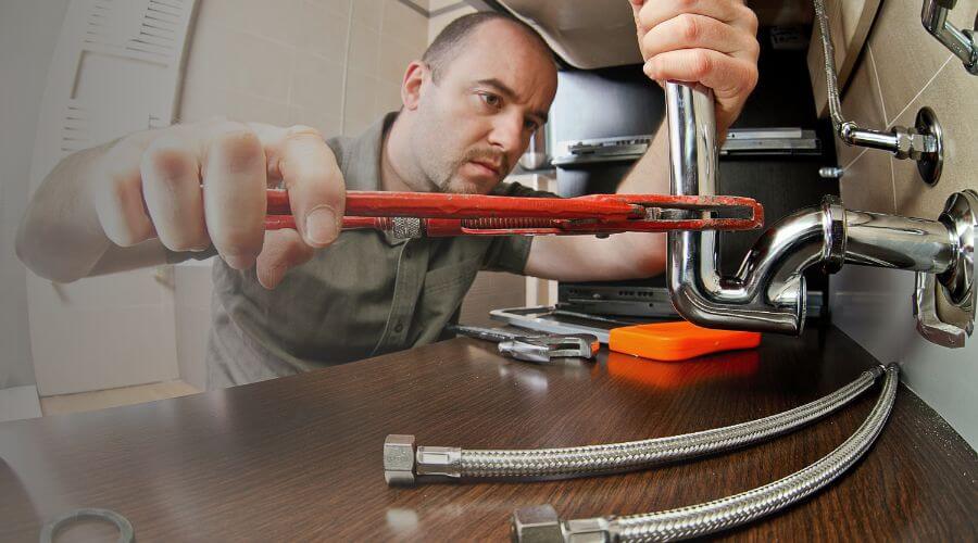 Professional expert plumbing services in Versailles, IL